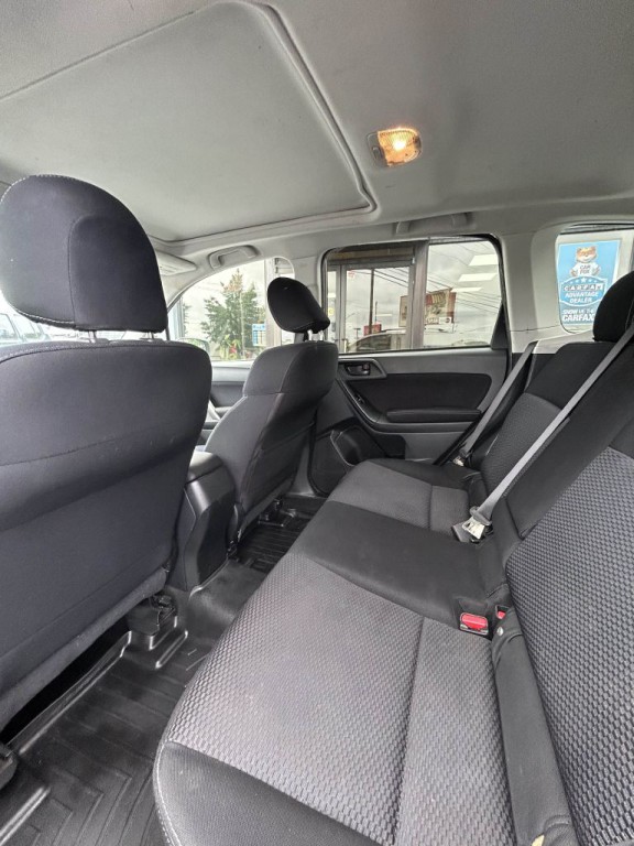 2014 Subaru Forester Image 23