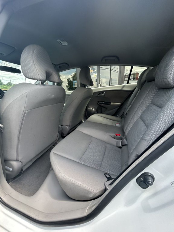 2014 Honda Insight Image 14