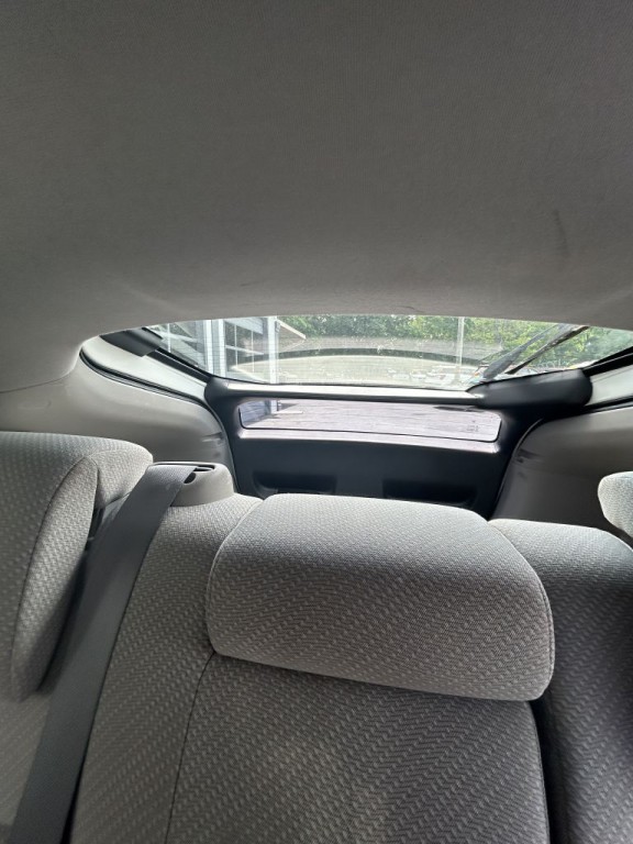 2014 Honda Insight Image 16