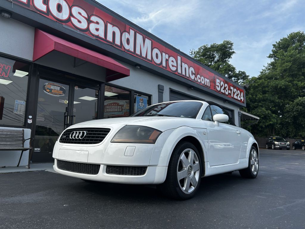 2002 Audi TT Image 2