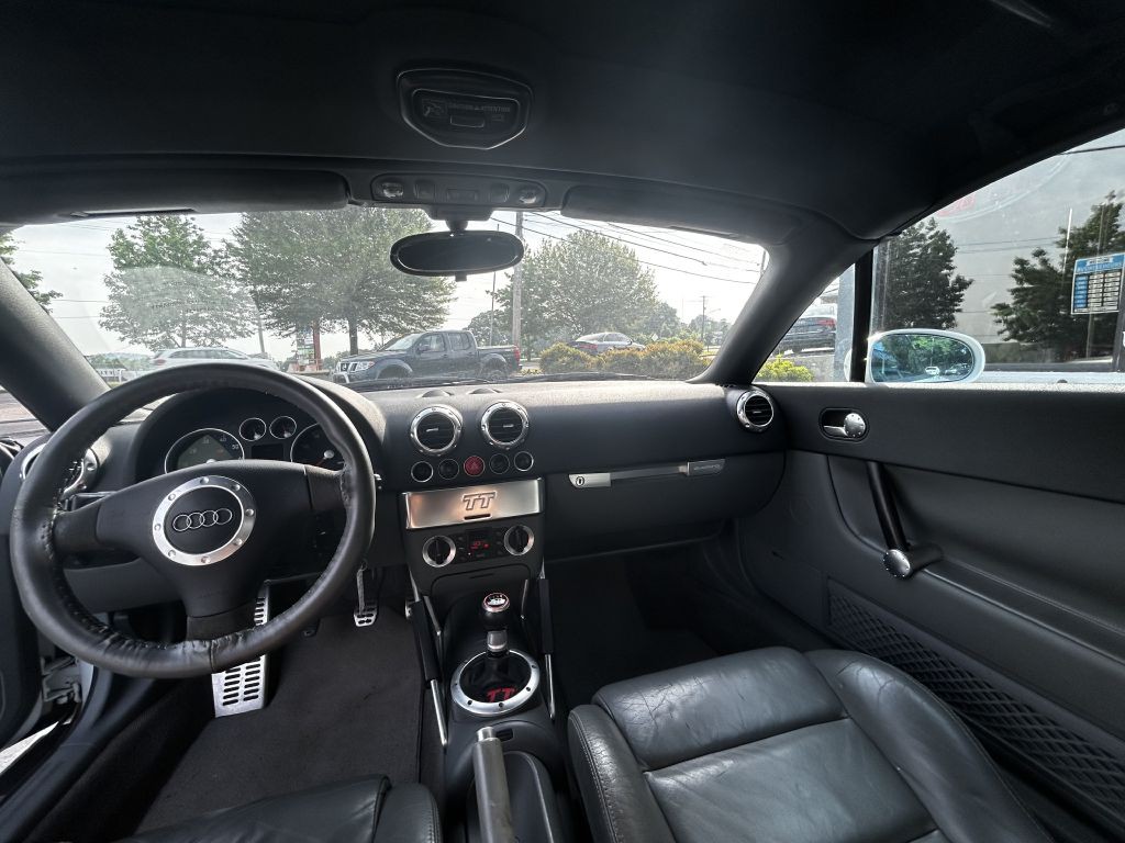 2002 Audi TT Image 16