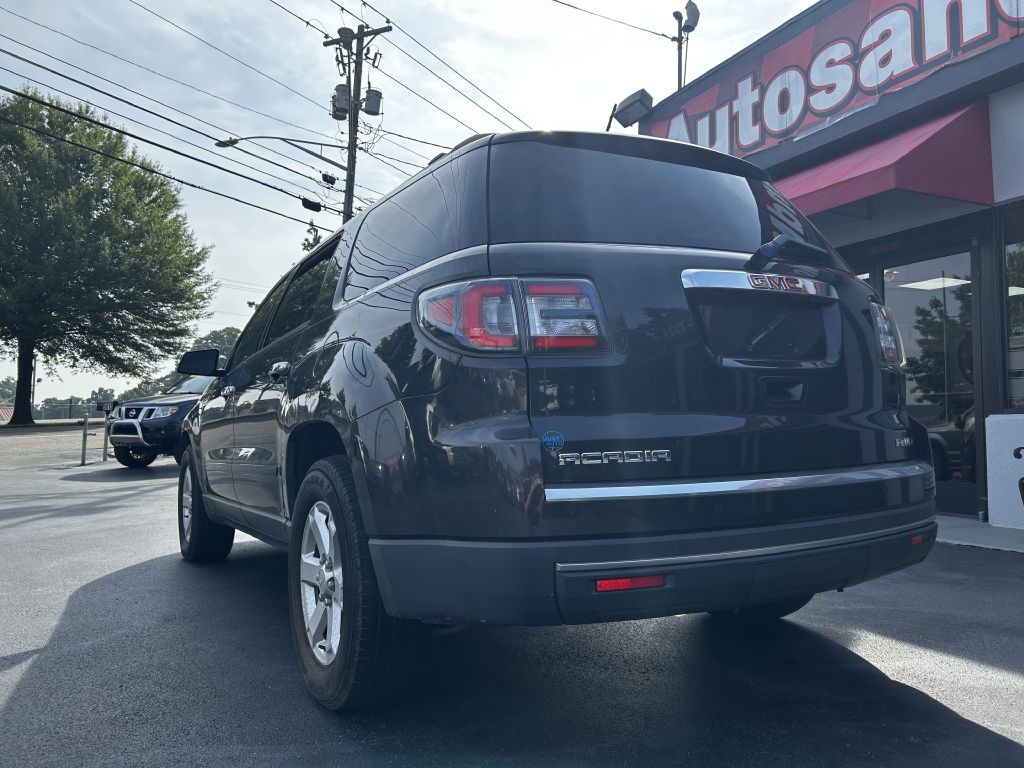 2015 GMC Acadia Image 8