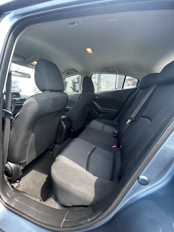 2014 Mazda Mazda3 Image 21