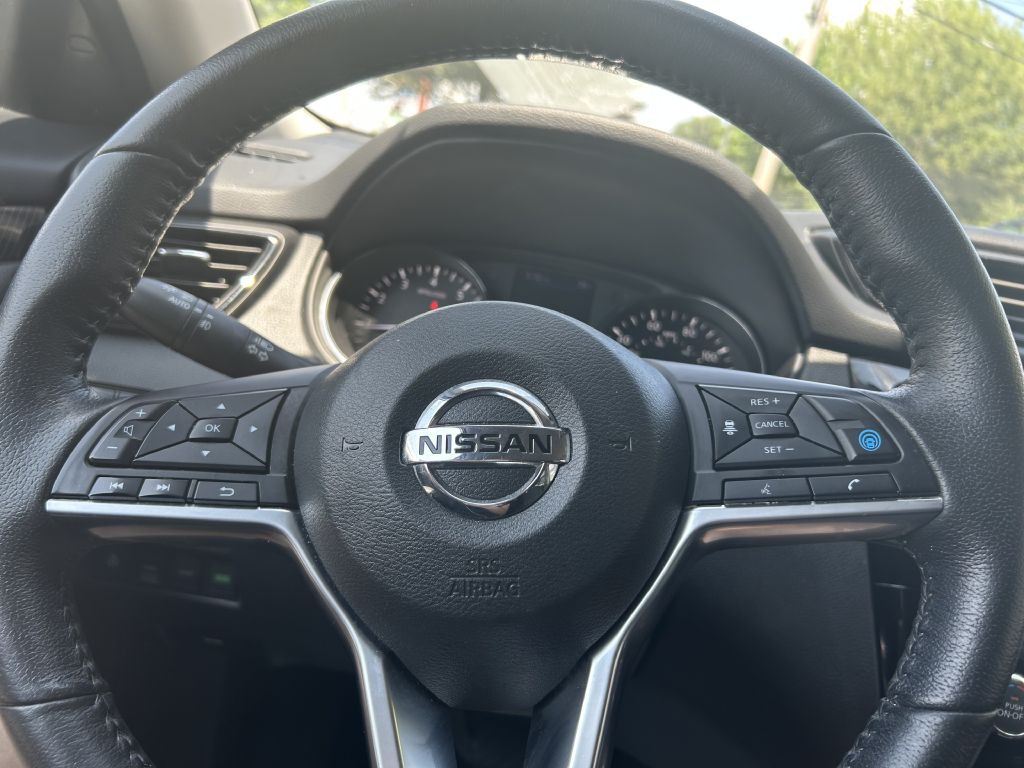 2020 Nissan Rogue Image 11