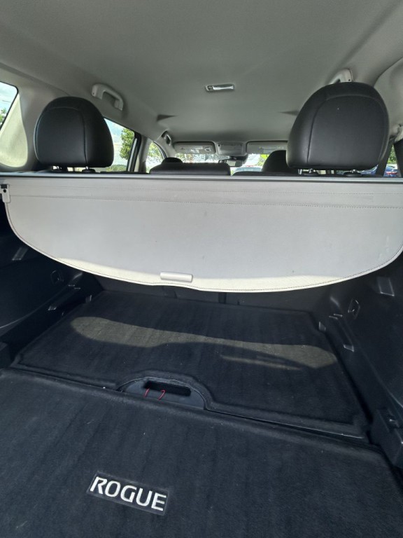 2020 Nissan Rogue Image 23