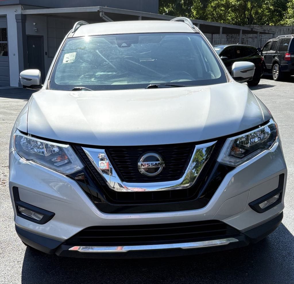2020 Nissan Rogue Image 2