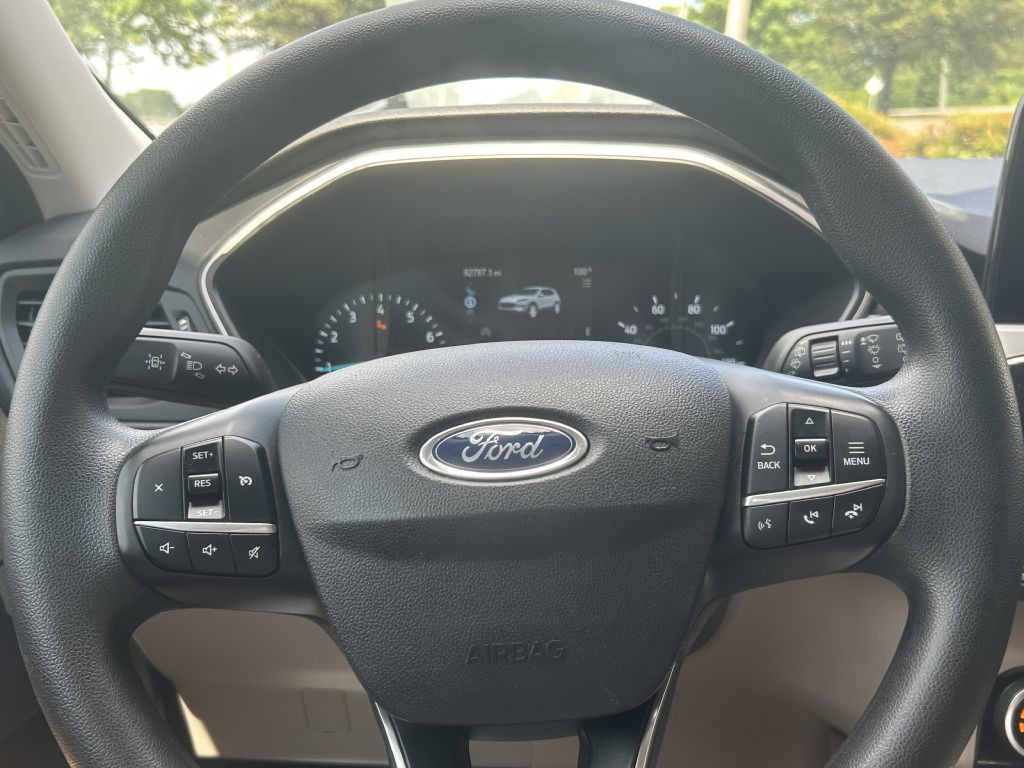 2021 Ford Escape Image 10