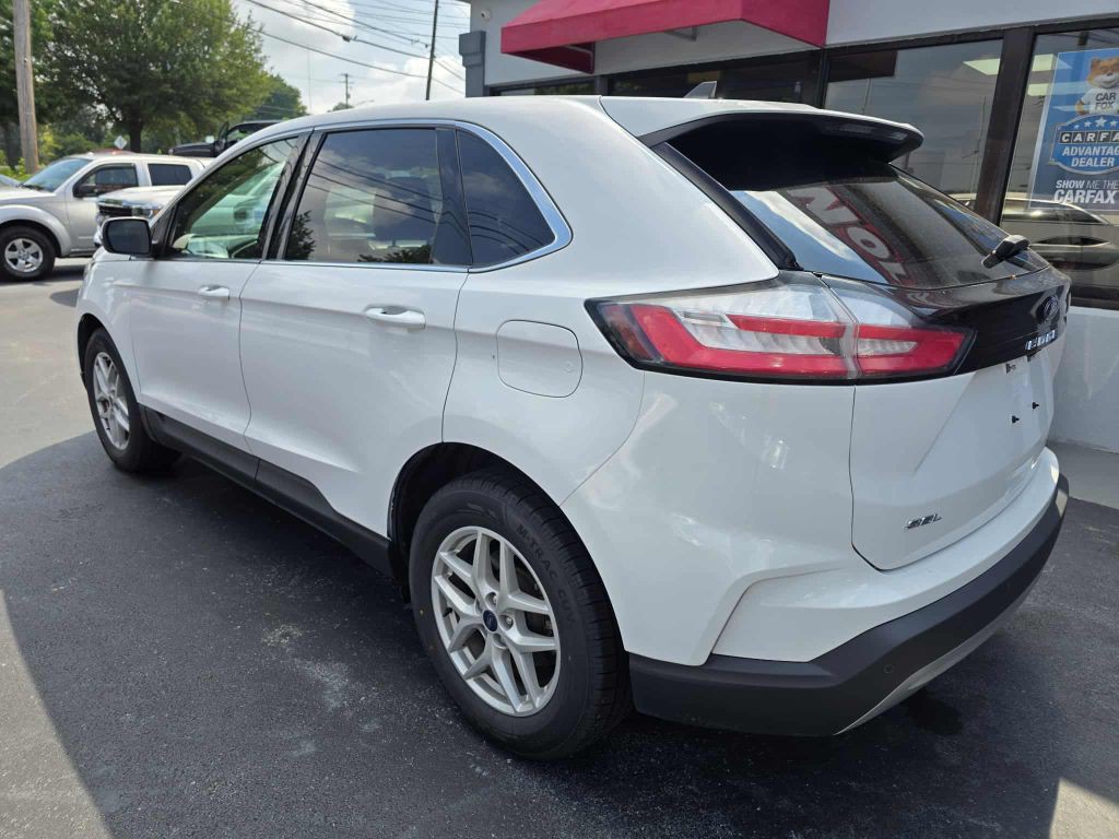2021 Ford Edge Image 4