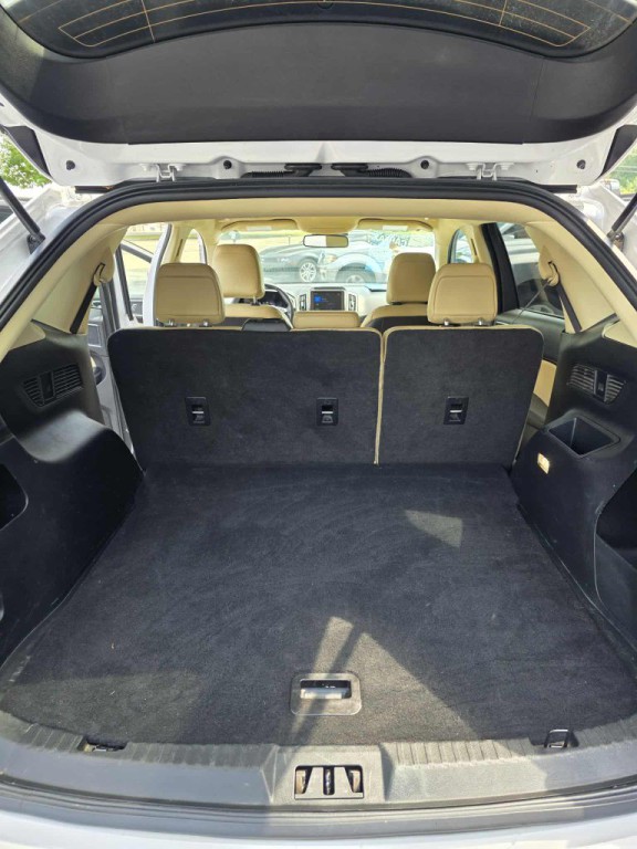 2021 Ford Edge Image 11