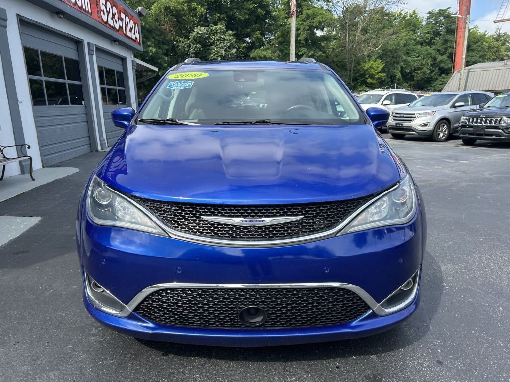 2020 Chrysler Pacifica Image 2