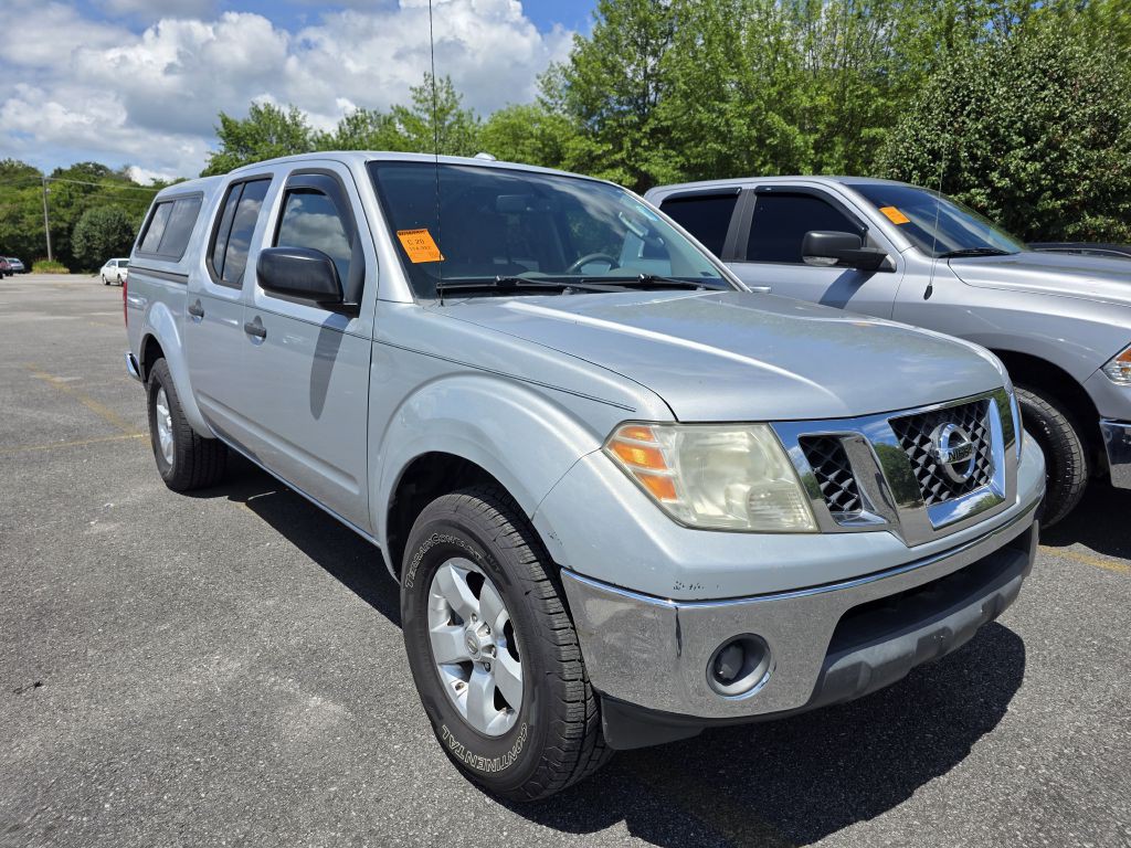 2011 Nissan Frontier Image 2