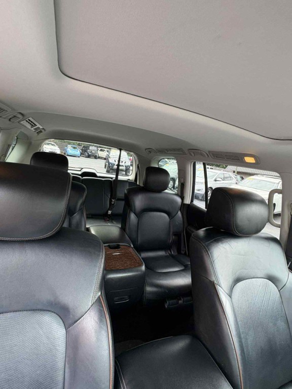 2017 Nissan Armada Image 7