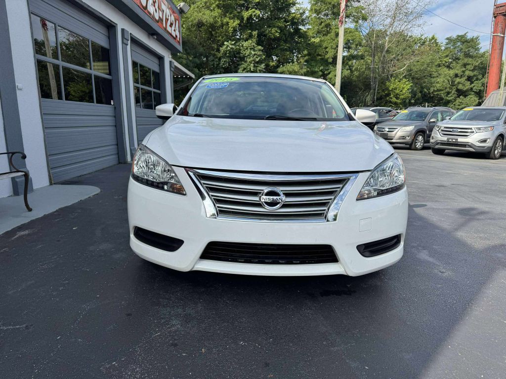 2015 Nissan Sentra Image 2