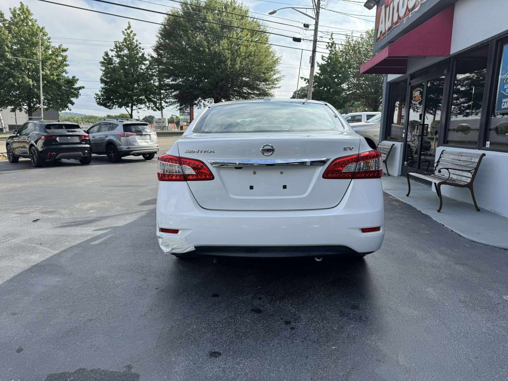 2015 Nissan Sentra Image 4