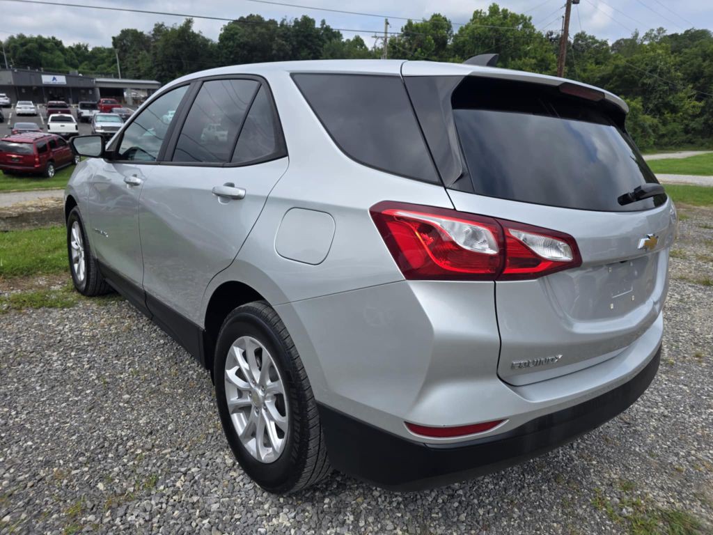 2020 Chevrolet Equinox Image 2