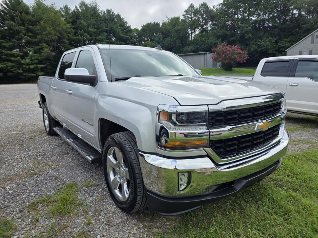 2017 Chevrolet Silverado 1500 Image 2