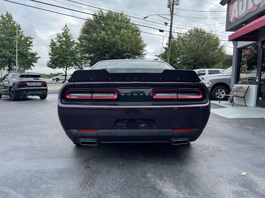 2020 Dodge Challenger Image 3