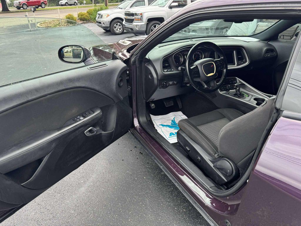 2020 Dodge Challenger Image 6