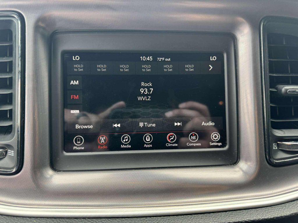 2020 Dodge Challenger Image 9