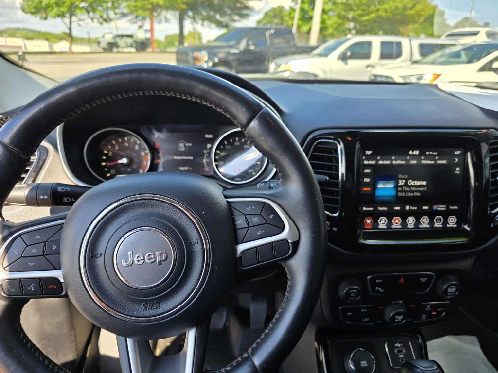 2019 Jeep Compass Image 5