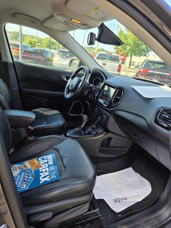 2019 Jeep Compass Image 9