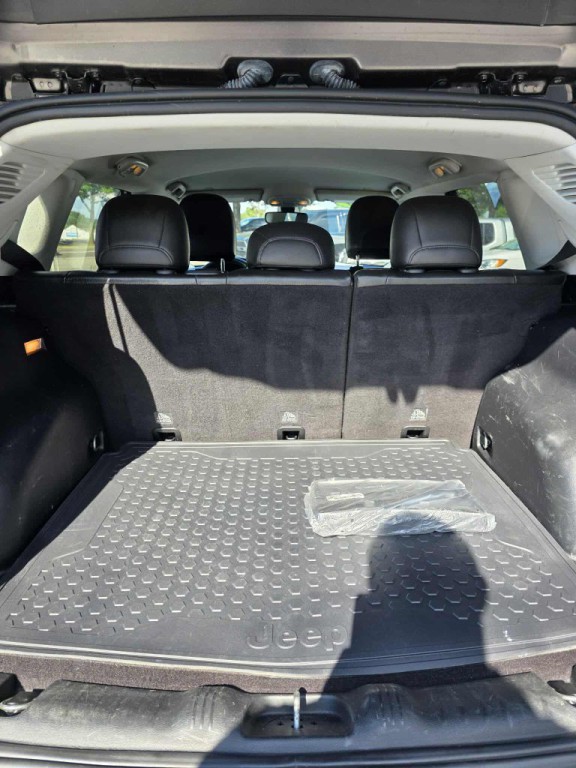 2019 Jeep Compass Image 12