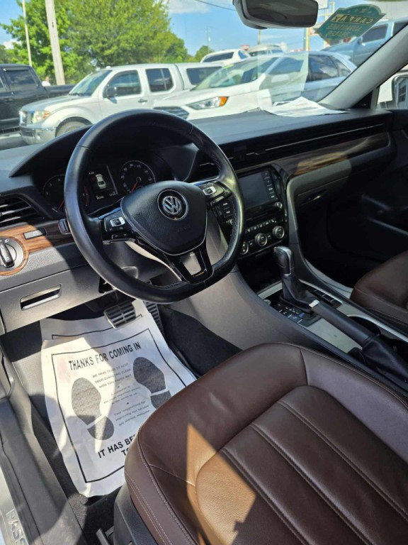 2020 Volkswagen Passat Image 6