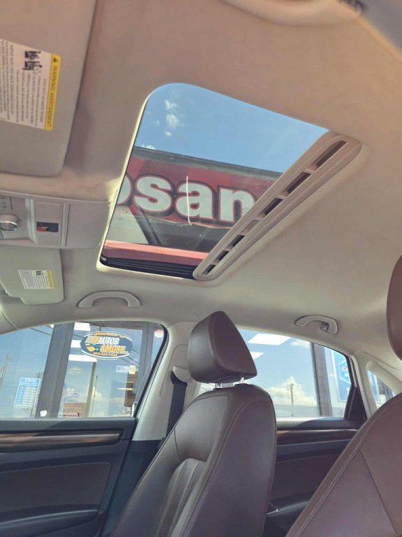 2020 Volkswagen Passat Image 8