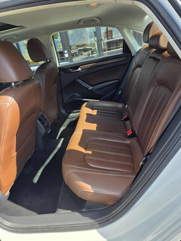 2020 Volkswagen Passat Image 12