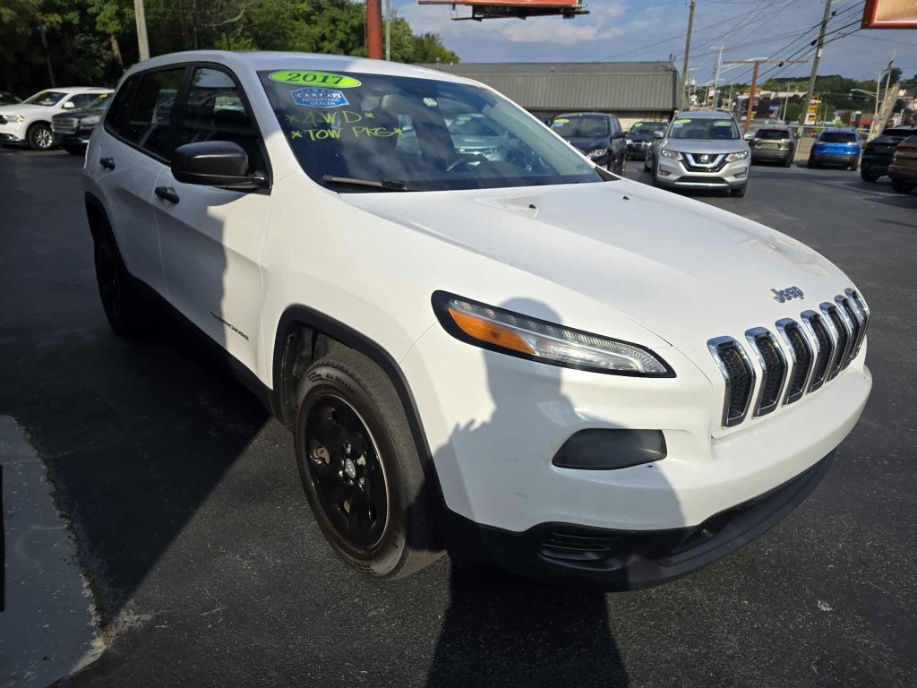 2017 Jeep Cherokee Image 2