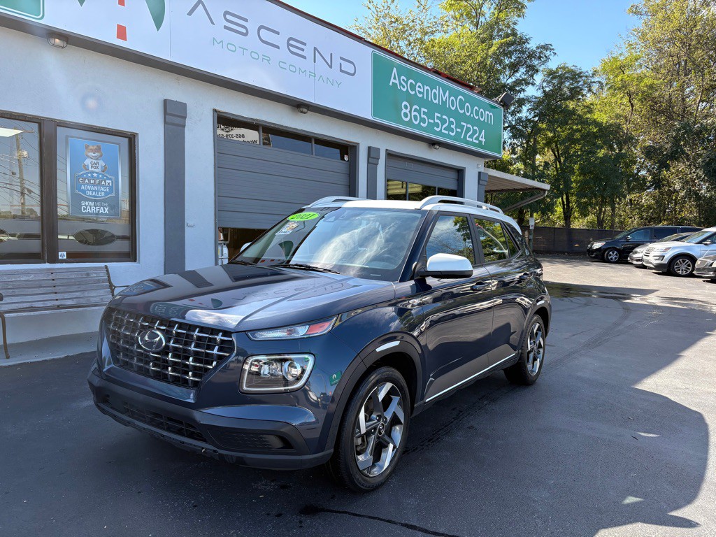 2021 Hyundai Venue Image 2