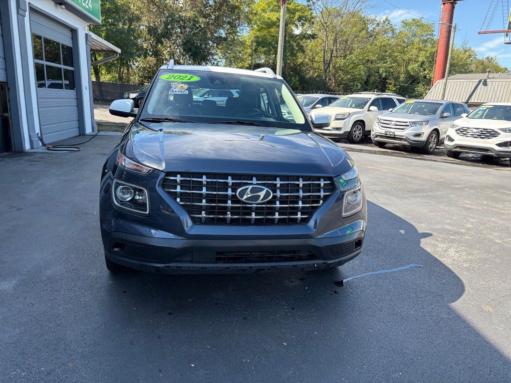 2021 Hyundai Venue Image 3