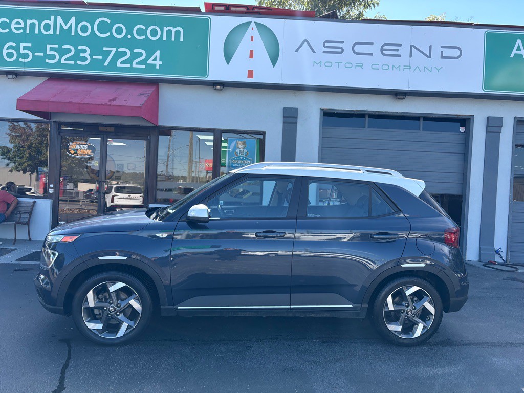 2021 Hyundai Venue Image 4