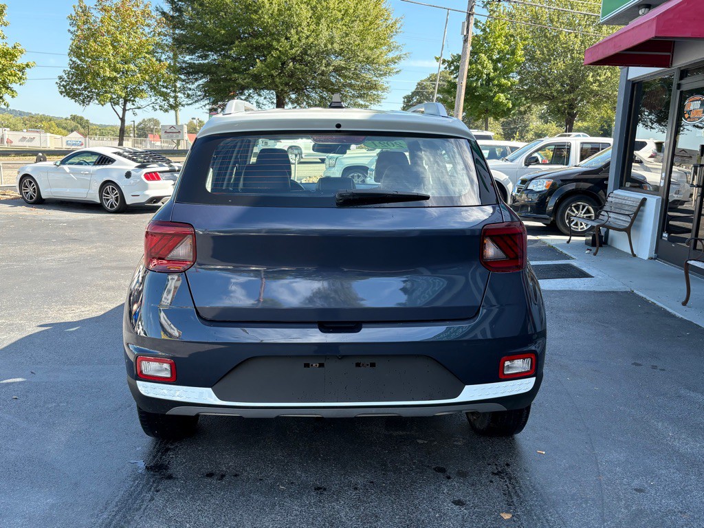 2021 Hyundai Venue Image 6