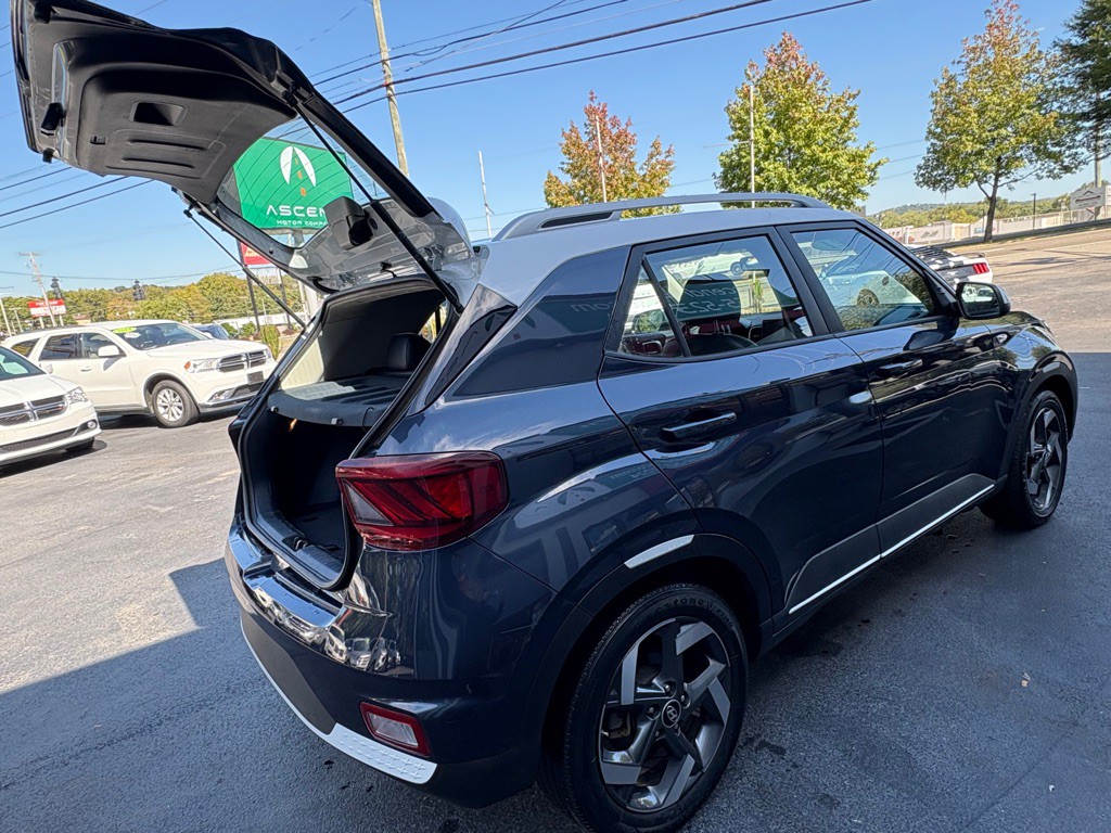 2021 Hyundai Venue Image 9