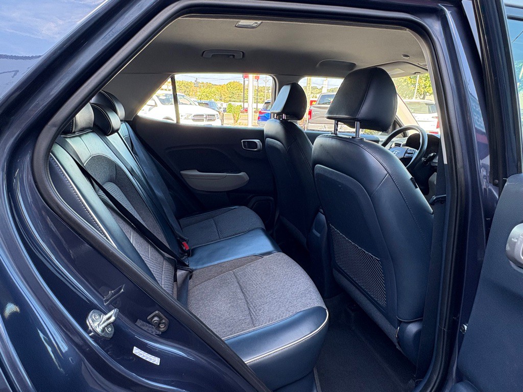 2021 Hyundai Venue Image 10