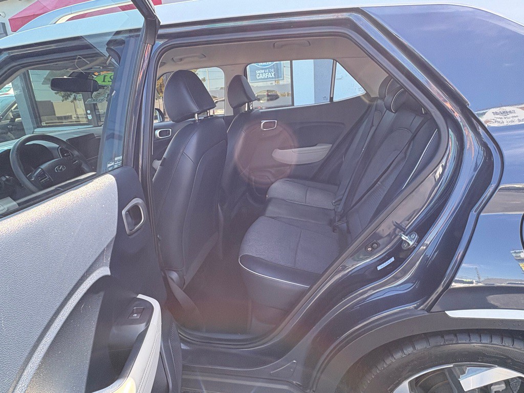 2021 Hyundai Venue Image 13