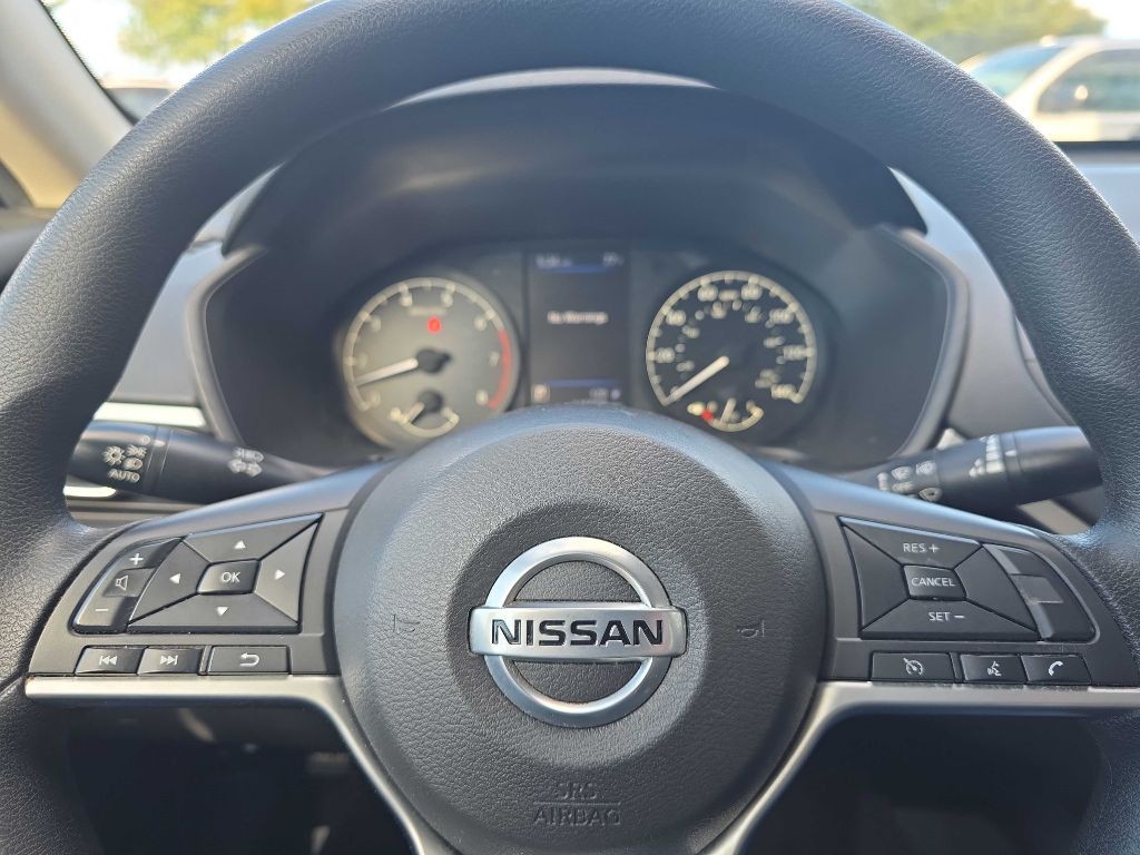 2022 Nissan Altima Image 5