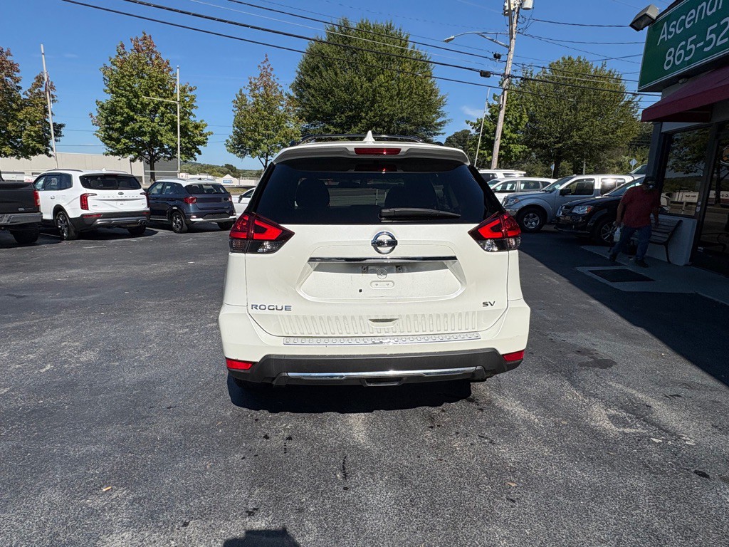 2017 Nissan Rogue Image 5