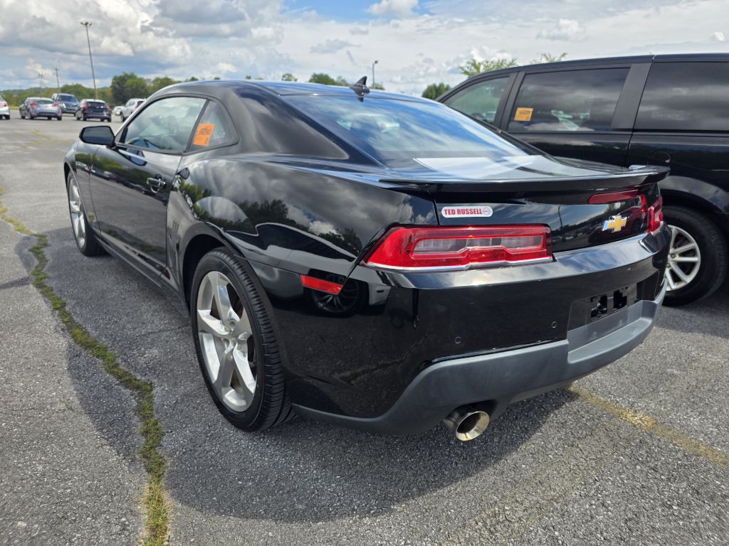 2015 Chevrolet Camaro Image 2