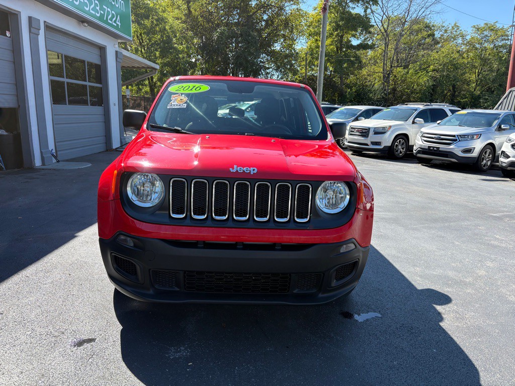 2016 Jeep Renegade Image 2