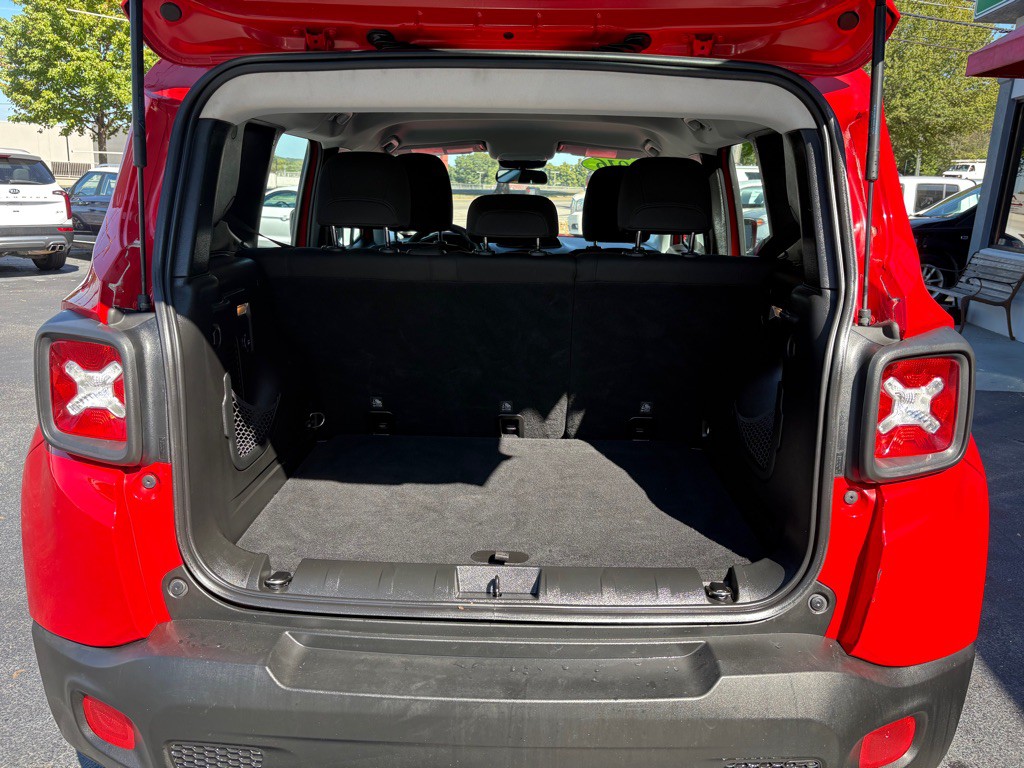 2016 Jeep Renegade Image 8