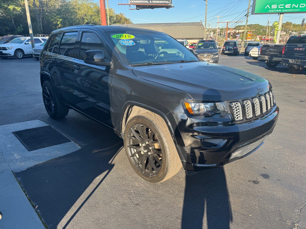 2018 Jeep Grand Cherokee Image 3