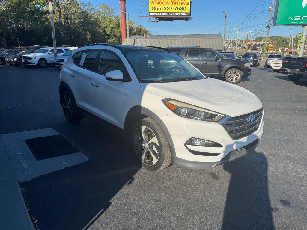 2016 Hyundai Tucson Image 2