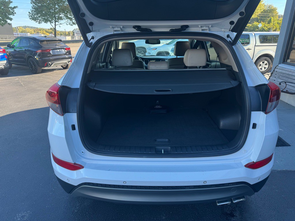 2016 Hyundai Tucson Image 7