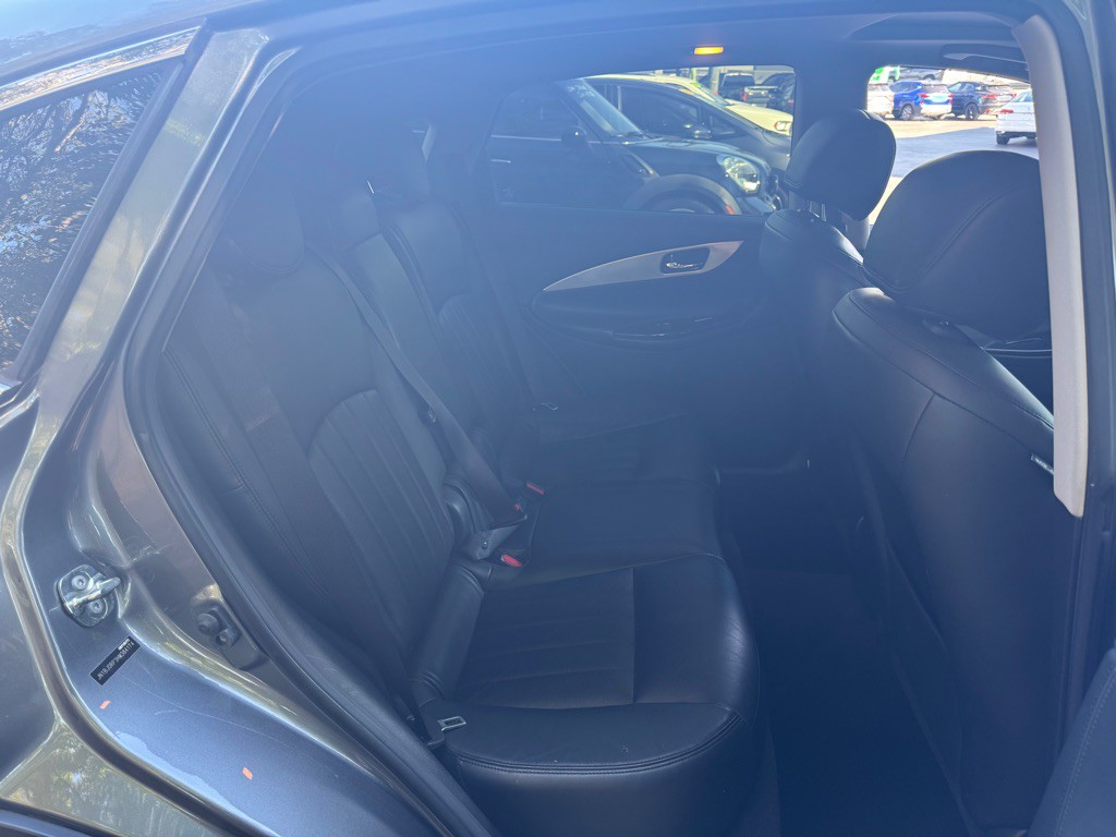 2017 INFINITI QX50 Image 12