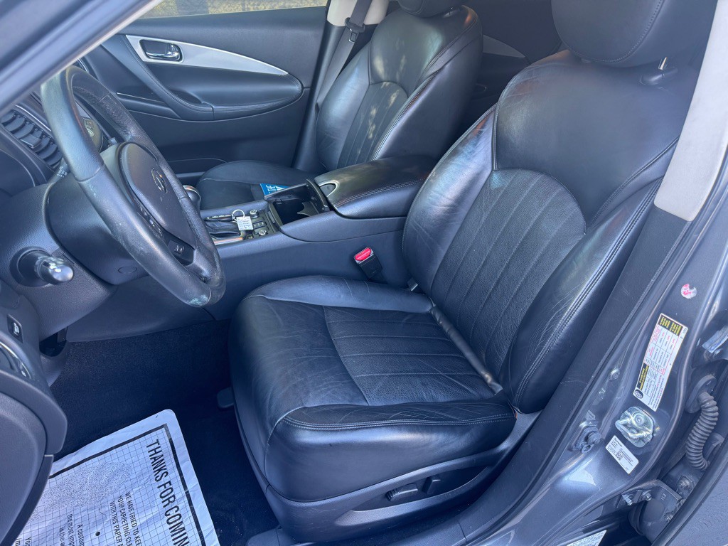 2017 INFINITI QX50 Image 16