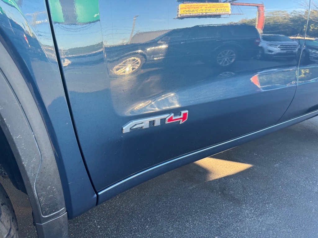 2019 GMC Sierra Image 8