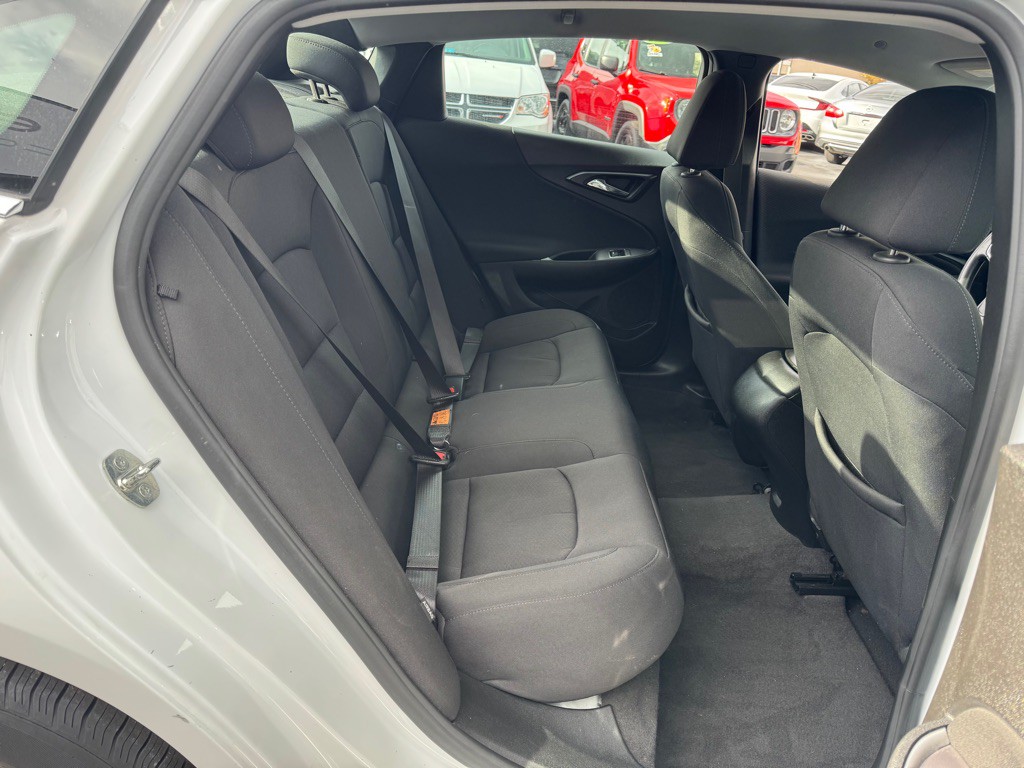 2020 Chevrolet Malibu Image 11