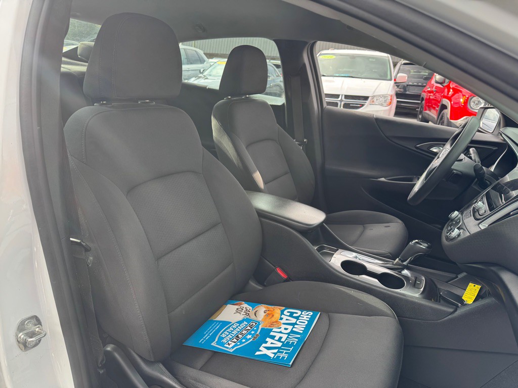 2020 Chevrolet Malibu Image 18